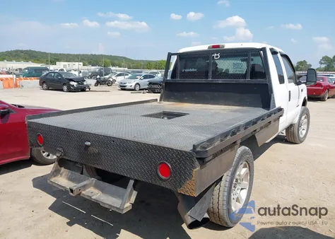 2000 Ford F-250 Lariat/Xl/Xlt z USA, uszkodzony, nr VIN 1FTNX21F2YEB73582